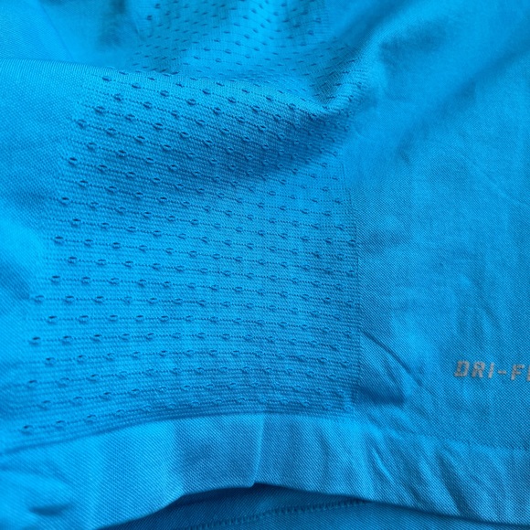 Nike Dri-Fit Racer Back Sports Tank - Picture 6 of 8